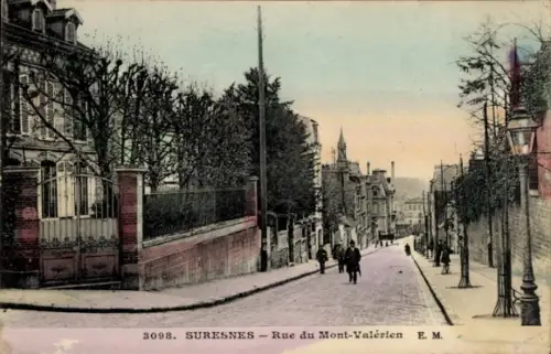 Ak Suresnes Hauts de Seine, Rue du Mont Valérien