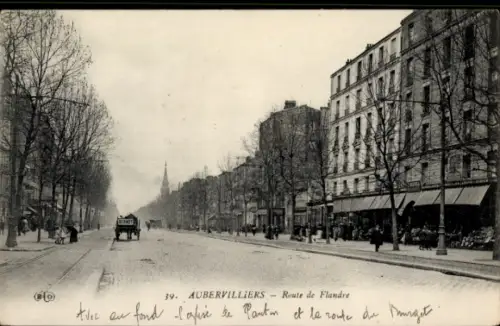 Ak Aubervilliers Seine Saint Denis,  Route de Flandre, Straße mit Bäumen, Wagen, Häusern