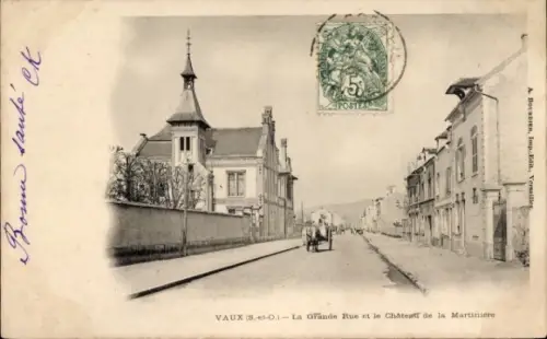 Ak Vaux Yvelines, La Grande Rue et le Chateau de la Martiniere, Kutsche