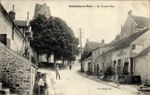 CPA Fontaine le Port Seine et Marne, La Grande Rue