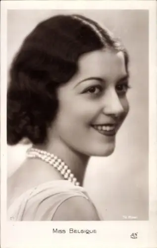 Foto Ak Miss Belgien, Portrait