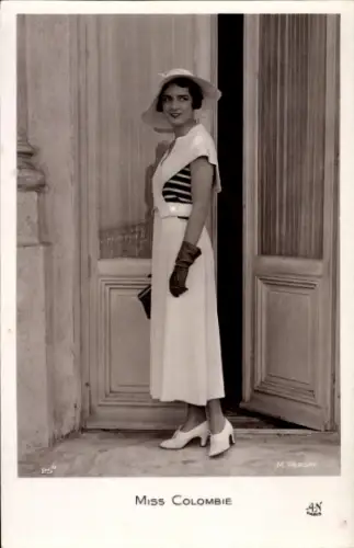 Foto Ak Miss Kolumbien, Portrait im Kleid mit Hut