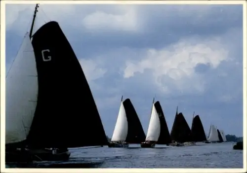 Ak Skûtsje silen, Segeln