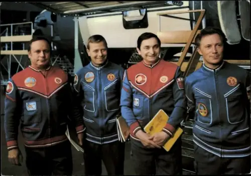 Ak Gemeinsamer Kosmosflug UdSSR/DDR, Sigmund Jähn, Waleri Bykowski, Eberhard Köllner,Viktor Gorbatko