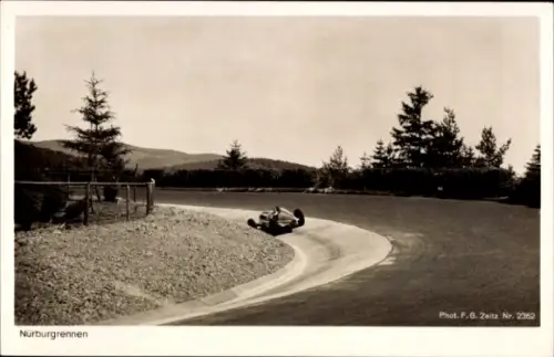 Ak Nürburg in der Eifel, Nürburgring, Autorennen