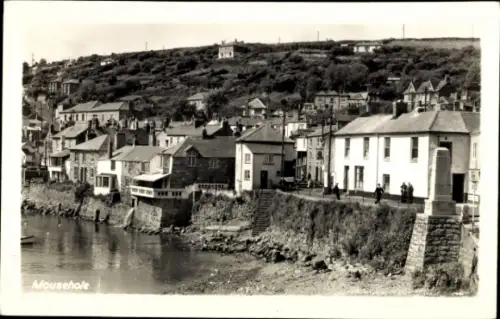 Ak Mousehole Cornwall England, Küstenansicht, Häuser, Wasser, Felsen
