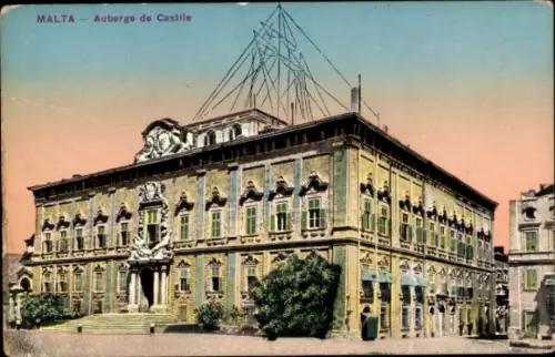 Ak Valletta Malta, Auberge de Castile, Außenansicht