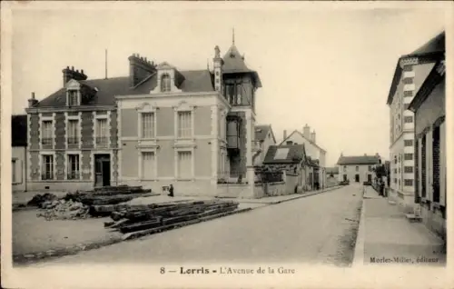 Ak Lorris Loiret,  Avenue de la Gare, Morlet-Millet, éditeur