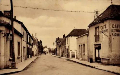 Ak Etroussat Allier, Straße mit Cafés, Restaurant, Häusern, keine Personen sichtbar