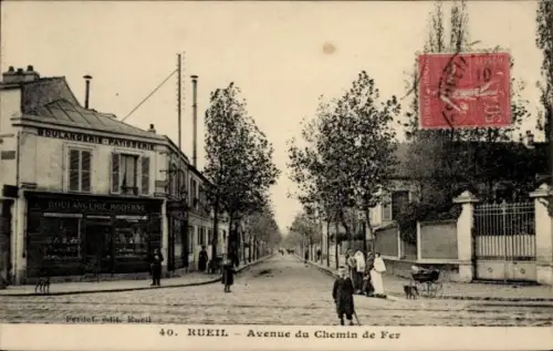 Ak Rueil Malmaison Hauts de Seine, Avenue du Chemin de Fer