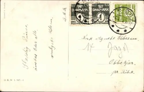 Künstler Ak Feiertag, Karl, Junge mit erlegtem Auerhahn