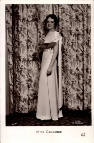 Foto Ak Miss Kolumbien, Portrait im Kleid