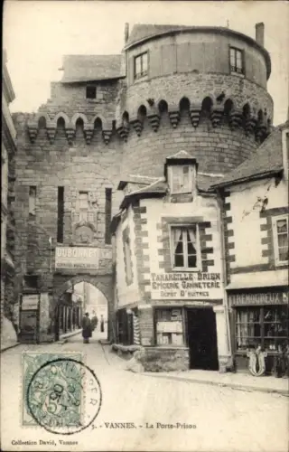 Ak Vannes Morbihan, Gefängnistor