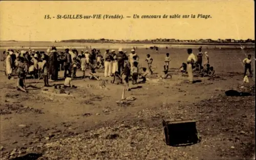 Ak Saint Gilles sur Vie Vendée, un concours de sable sur la Plage