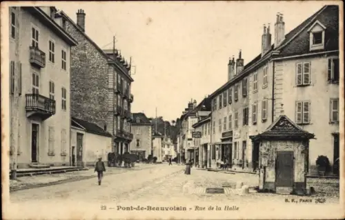 Ak Pont de Beauvoisin Isère, Rue de la Halle
