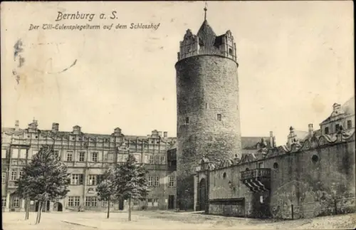 Ak Bernburg an der Saale,  Cill-Eulenspiegelturm, Schloss,  Architektur