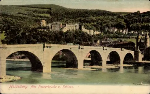 Ak Heidelberg am Neckar, Alte Neckarbrücke, Schloss, Flusslandschaft, hügelige Umgebung