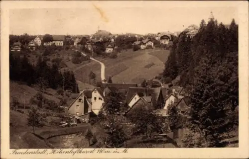 Ak Freudenstadt im Schwarzwald,  Hohenluftkurort, Landschaft mit Gebäuden