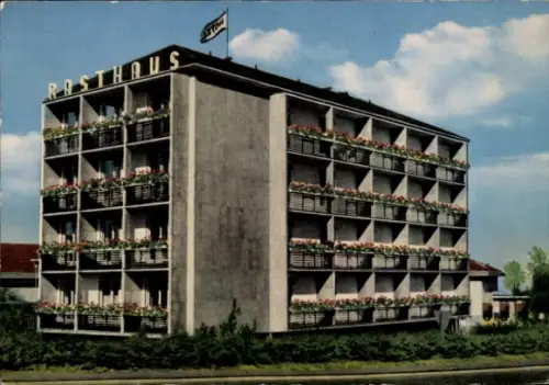Ak Kassel in Hessen, Hotelgebäude, RASTHAUS, blühende Balkone, strahlender Himmel