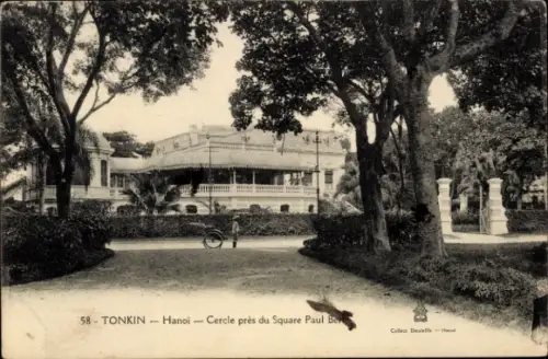 Ak Hanoi Tonkin Vietnam, Cercle près du Square Paul Bert