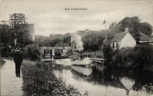 Ak Frederiksdal Dänemark, Kanalpartie, Dampfer