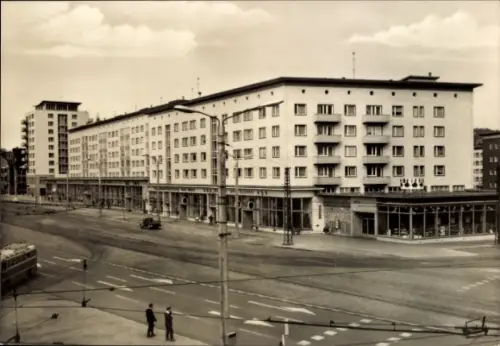 Ak Gera in Thüringen, Städtische Architektur, Straße der Republik, s Foto