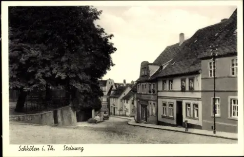 Ak Schkölen in Thüringen, Schöne Straßenansicht,  Architektur, ruhige Umgebung, Schwarz-Weiß-Foto