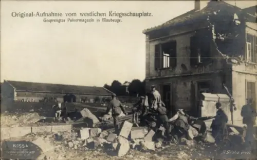 Ak Maubeuge Nord, Original-Aufnahme vom westlichen Kriegsschauplatz, Gesprengtes Pulvermagazin