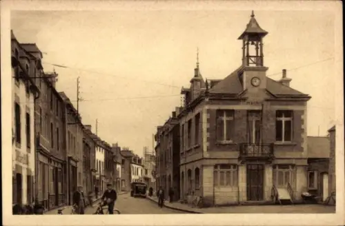 Ak Pleurtuit Ille et Vilaine, Stadtansicht, Mairie, Straße mit Fahrradfahrer