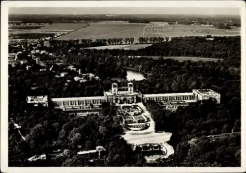 Ak Potsdam Sanssouci, Orangerie, Foto aus 120 Meter Höhe
