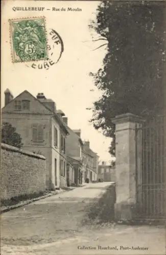 Ak Quillebeuf sur Seine Eure, Straße Rue du Moulin, Häuser, schwarz-weiß Bild