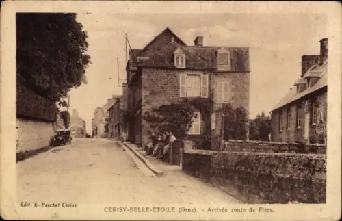 CPA Cerisy Belle Étoile Orne, Arrivée route Flers