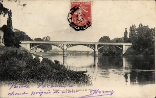 Ak Chatou Yvelines, Brücke über den Fluss, Schwarz-Weiß-, Französische Republik