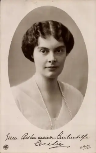 Ak Kronprinzessin Cecilie von Preußen, Portrait, Cecilienhilfe