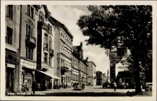Ak Gera in Thüringen, Straße des 7. Oktober, Hotel, Autos, Architektur, Bäume