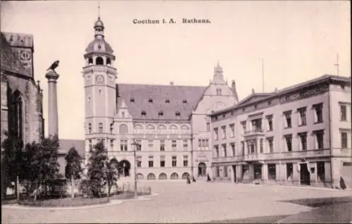 Ak Köthen Sachsen Anhalt, Blick auf das Rathaus, Außenansicht