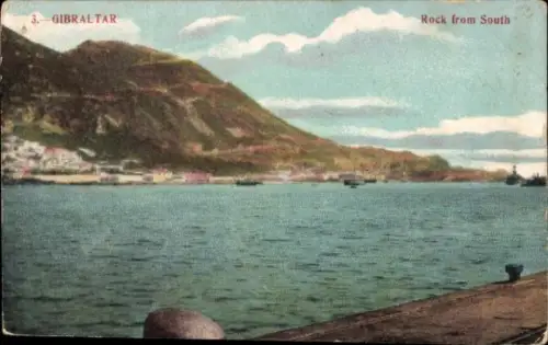 Ak Gibraltar,  Felsen von Süden, Hafen, Schiffe, Küstenlandschaft