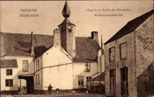 Ak Diksmuide Dixmude Westflandern, DIXMUDE, Cour de la Société des Arbalètriers, Kreuzbogen-Schüt
