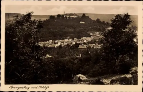 Ak Spangenberg in Hessen, Spangenberg mit Schloss, Landschaft,  Gebäude