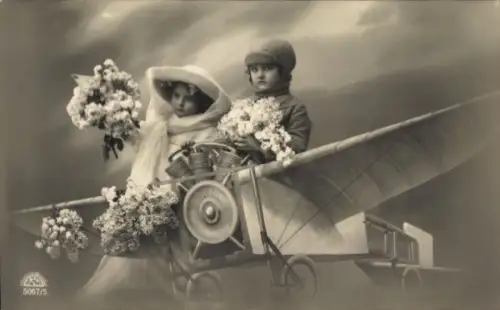 Ak Kinder mit Blumen, Flugzeug