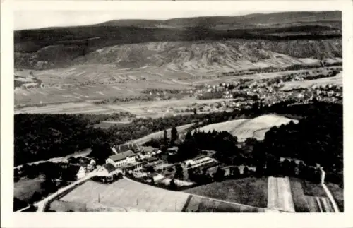 Ak Engelberg Kanton Obwalden Schweiz, Landschaftsaufnahme, Kurhaus  Weinreben, Hügel, Fluss, Bäum