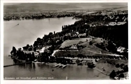 Ak Konstanz am Bodensee, Luftaufnahme von  Strandbad, Waldhaus Jakob, See