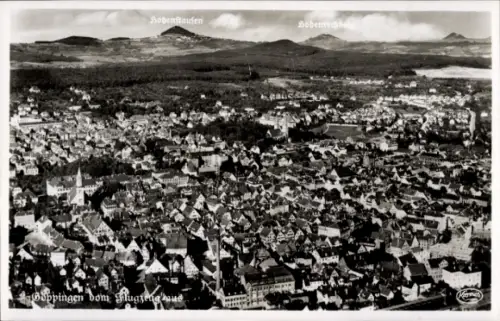 Ak Göppingen in Württemberg, Luftaufnahme von  Hohenstaufen, Bobenrebe, Stadtansicht