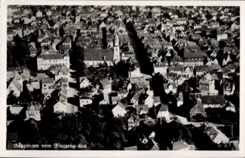 Ak Göppingen in Württemberg, Göppingen vom Flugzeug aus, Luftaufnahme,  Ansicht