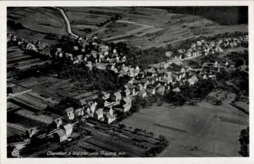 Ak Oberndorf (bei Braunfels) Solms Hessen, Luftbild von Oberndorf, viele Häuser, Landschaft, schw