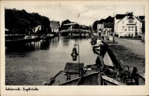 Ak Zehdenick bei Berlin, Havelpartie mit Zugbrücke