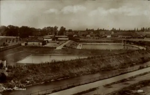 Ak Erfurt Thüringen, Nordbad, Sprungturm