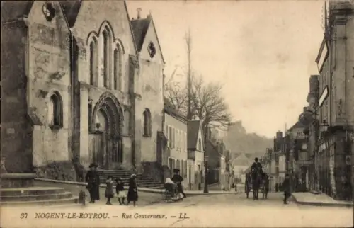 Ak Nogent le Rotrou Eure et Loir, Rue Gouverneur