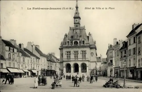 Ak La Ferté sous Jouarre Seine et Marne, Platz, Rathaus
