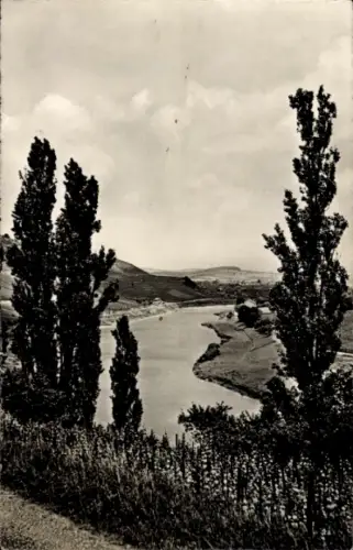 Ak Grevenmacher Luxemburg, Flusslandschaft, Bäume, Landschaft, Himmel, Ansicht